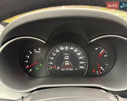Чорний Кіа Соренто, об'ємом двигуна 2.2 л та пробігом 114 тис. км за 20200 $, фото 33 на Automoto.ua