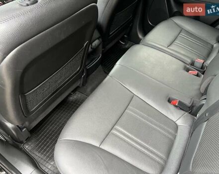 Чорний Кіа Соренто, об'ємом двигуна 2.2 л та пробігом 234 тис. км за 17300 $, фото 84 на Automoto.ua