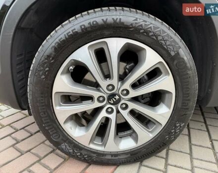 Чорний Кіа Соренто, об'ємом двигуна 2.2 л та пробігом 114 тис. км за 20200 $, фото 80 на Automoto.ua