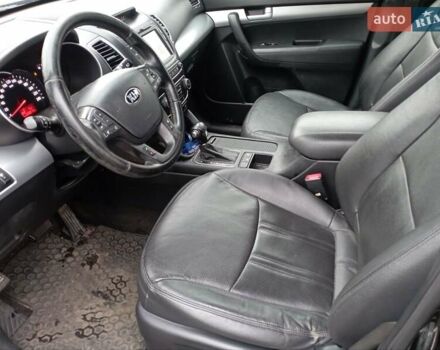 Черный Киа Соренто, объемом двигателя 2.2 л и пробегом 220 тыс. км за 16300 $, фото 8 на Automoto.ua