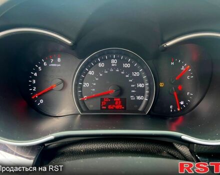 Черный Киа Соренто, объемом двигателя 2.4 л и пробегом 265 тыс. км за 12000 $, фото 6 на Automoto.ua