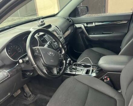 Черный Киа Соренто, объемом двигателя 2.35 л и пробегом 260 тыс. км за 11900 $, фото 12 на Automoto.ua