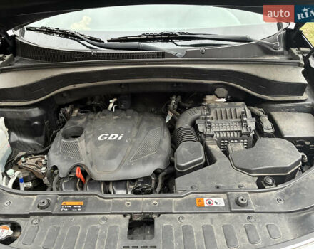 Черный Киа Соренто, объемом двигателя 2.36 л и пробегом 105 тыс. км за 15500 $, фото 9 на Automoto.ua