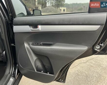 Чорний Кіа Соренто, об'ємом двигуна 2.2 л та пробігом 234 тис. км за 17300 $, фото 70 на Automoto.ua