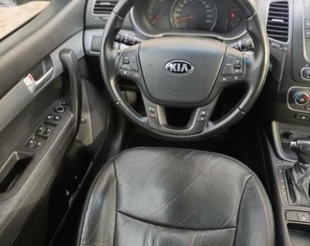 Чорний Кіа Соренто, об'ємом двигуна 2.2 л та пробігом 275 тис. км за 16900 $, фото 63 на Automoto.ua