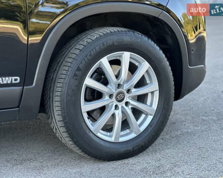 Черный Киа Соренто, объемом двигателя 2.2 л и пробегом 250 тыс. км за 17500 $, фото 10 на Automoto.ua
