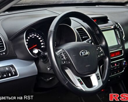 Черный Киа Соренто, объемом двигателя 2.2 л и пробегом 115 тыс. км за 15200 $, фото 6 на Automoto.ua