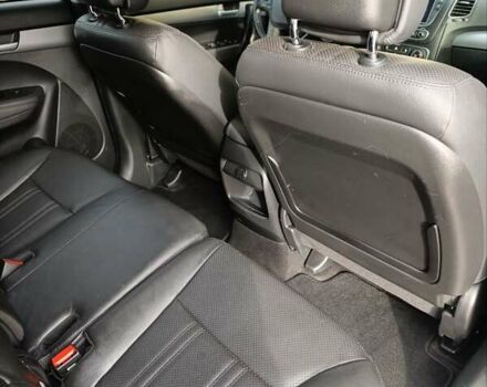 Чорний Кіа Соренто, об'ємом двигуна 2.2 л та пробігом 275 тис. км за 16900 $, фото 84 на Automoto.ua