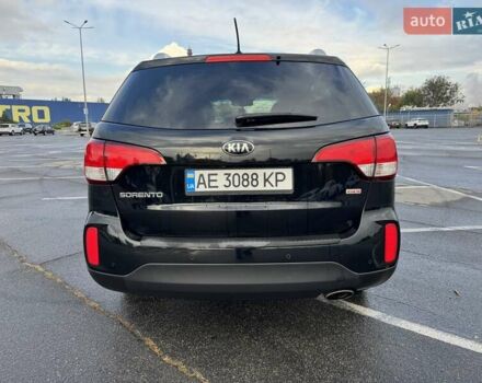 Киа Соренто 2014 в Днепре (Днепропетровске) на Automoto.ua Черный Киа Соренто, объемом двигателя 2.35 л и пробегом 160 тыс. км за 12000 $, фото 5 на Automoto.ua
