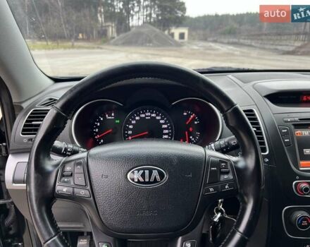 Чорний Кіа Соренто, об'ємом двигуна 2.2 л та пробігом 234 тис. км за 17300 $, фото 48 на Automoto.ua