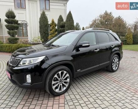 Чорний Кіа Соренто, об'ємом двигуна 2.2 л та пробігом 114 тис. км за 20200 $, фото 3 на Automoto.ua