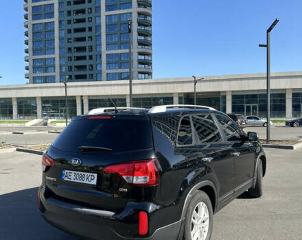Чорний Кіа Соренто, об'ємом двигуна 2.4 л та пробігом 180 тис. км за 12000 $, фото 2 на Automoto.ua