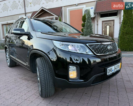 Чорний Кіа Соренто, об'ємом двигуна 2.2 л та пробігом 233 тис. км за 17400 $, фото 3 на Automoto.ua