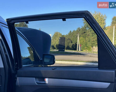 Черный Киа Соренто, объемом двигателя 2.2 л и пробегом 250 тыс. км за 17500 $, фото 66 на Automoto.ua
