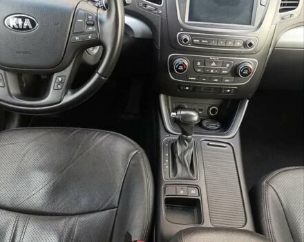 Чорний Кіа Соренто, об'ємом двигуна 2.2 л та пробігом 275 тис. км за 16900 $, фото 64 на Automoto.ua