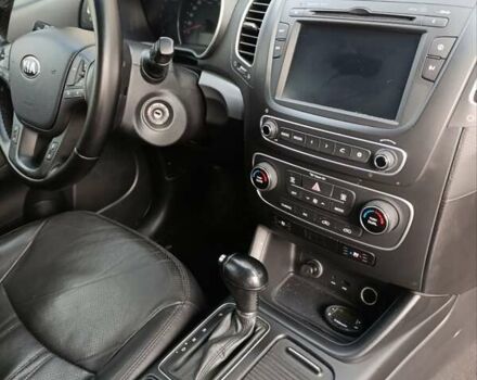 Чорний Кіа Соренто, об'ємом двигуна 2.2 л та пробігом 275 тис. км за 16900 $, фото 65 на Automoto.ua