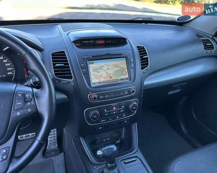 Черный Киа Соренто, объемом двигателя 2.2 л и пробегом 250 тыс. км за 17500 $, фото 45 на Automoto.ua
