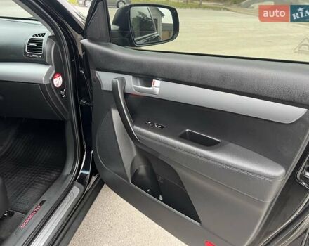 Черный Киа Соренто, объемом двигателя 2.2 л и пробегом 230 тыс. км за 17800 $, фото 70 на Automoto.ua