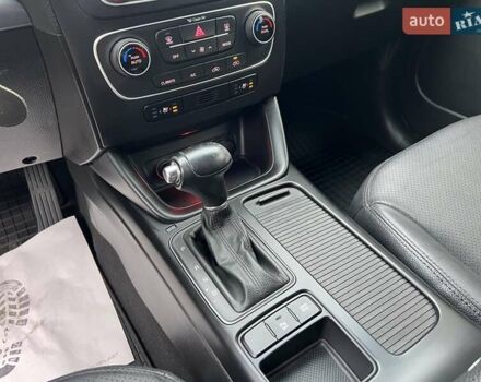 Чорний Кіа Соренто, об'ємом двигуна 2.2 л та пробігом 234 тис. км за 17300 $, фото 59 на Automoto.ua