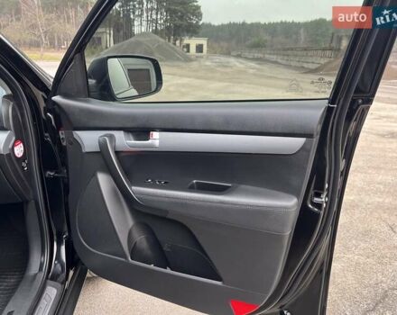 Чорний Кіа Соренто, об'ємом двигуна 2.2 л та пробігом 234 тис. км за 17300 $, фото 64 на Automoto.ua