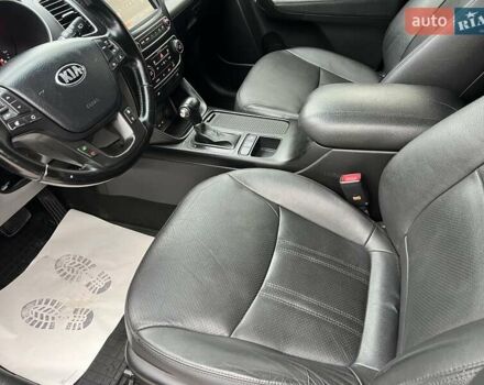 Черный Киа Соренто, объемом двигателя 2.2 л и пробегом 230 тыс. км за 17800 $, фото 53 на Automoto.ua