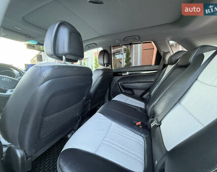 Чорний Кіа Соренто, об'ємом двигуна 2.2 л та пробігом 233 тис. км за 17400 $, фото 42 на Automoto.ua