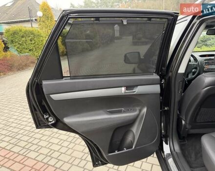 Чорний Кіа Соренто, об'ємом двигуна 2.2 л та пробігом 114 тис. км за 20200 $, фото 52 на Automoto.ua