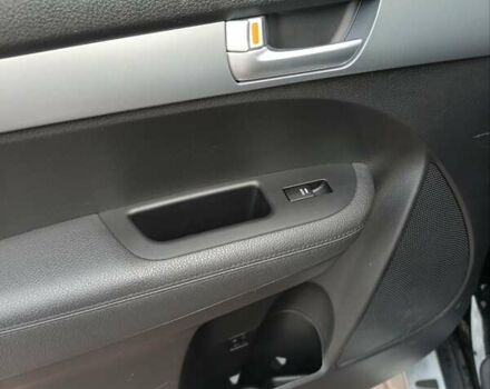 Чорний Кіа Соренто, об'ємом двигуна 2.2 л та пробігом 275 тис. км за 16900 $, фото 80 на Automoto.ua