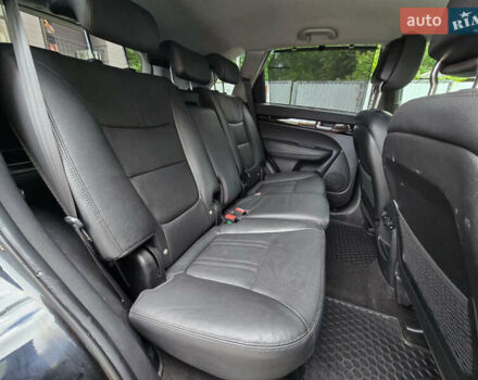 Черный Киа Соренто, объемом двигателя 2.2 л и пробегом 149 тыс. км за 19499 $, фото 11 на Automoto.ua