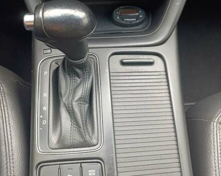 Чорний Кіа Соренто, об'ємом двигуна 2.2 л та пробігом 275 тис. км за 16900 $, фото 67 на Automoto.ua