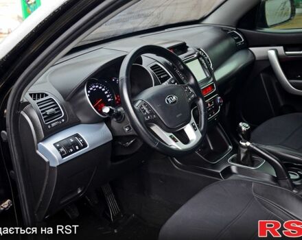 Черный Киа Соренто, объемом двигателя 2.2 л и пробегом 115 тыс. км за 15200 $, фото 5 на Automoto.ua