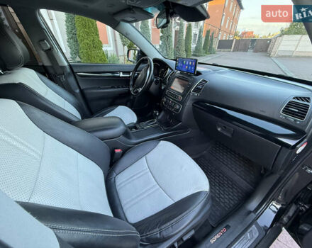 Чорний Кіа Соренто, об'ємом двигуна 2.2 л та пробігом 233 тис. км за 17400 $, фото 30 на Automoto.ua