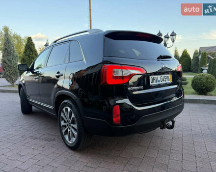 Чорний Кіа Соренто, об'ємом двигуна 2.2 л та пробігом 233 тис. км за 17400 $, фото 7 на Automoto.ua