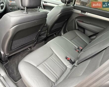 Чорний Кіа Соренто, об'ємом двигуна 2.2 л та пробігом 114 тис. км за 20200 $, фото 48 на Automoto.ua