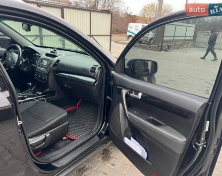 Черный Киа Соренто, объемом двигателя 2.35 л и пробегом 260 тыс. км за 11900 $, фото 7 на Automoto.ua