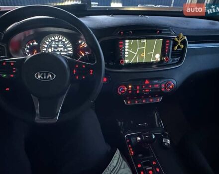 Черный Киа Соренто, объемом двигателя 2.2 л и пробегом 120 тыс. км за 20444 $, фото 126 на Automoto.ua