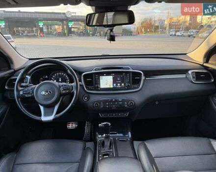Чорний Кіа Соренто, об'ємом двигуна 2.2 л та пробігом 248 тис. км за 21500 $, фото 44 на Automoto.ua
