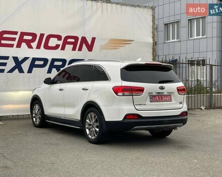 Киа Соренто 2015 в Киеве на Automoto.ua Черный Киа Соренто, объемом двигателя 2.2 л и пробегом 128 тыс. км за 19900 $, фото 6 на Automoto.ua