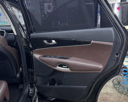 Черный Киа Соренто, объемом двигателя 2.2 л и пробегом 159 тыс. км за 21700 $, фото 27 на Automoto.ua