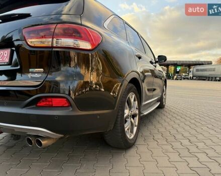 Чорний Кіа Соренто, об'ємом двигуна 2.2 л та пробігом 248 тис. км за 21500 $, фото 4 на Automoto.ua