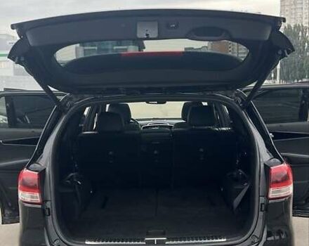 Черный Киа Соренто, объемом двигателя 3.3 л и пробегом 105 тыс. км за 16500 $, фото 8 на Automoto.ua