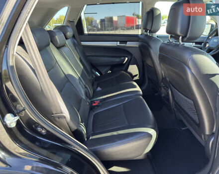 Черный Киа Соренто, объемом двигателя 2.2 л и пробегом 182 тыс. км за 18899 $, фото 17 на Automoto.ua