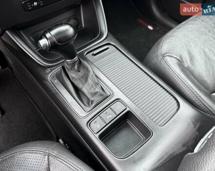 Черный Киа Соренто, объемом двигателя 2.2 л и пробегом 190 тыс. км за 17000 $, фото 68 на Automoto.ua