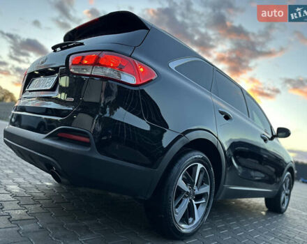 Черный Киа Соренто, объемом двигателя 2.36 л и пробегом 187 тыс. км за 12250 $, фото 19 на Automoto.ua