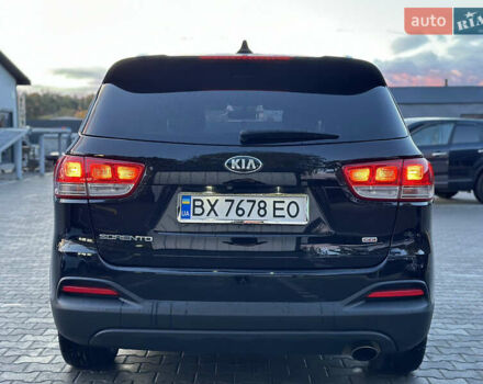 Черный Киа Соренто, объемом двигателя 2.36 л и пробегом 187 тыс. км за 12250 $, фото 24 на Automoto.ua