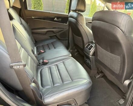 Чорний Кіа Соренто, об'ємом двигуна 2.2 л та пробігом 248 тис. км за 21500 $, фото 34 на Automoto.ua