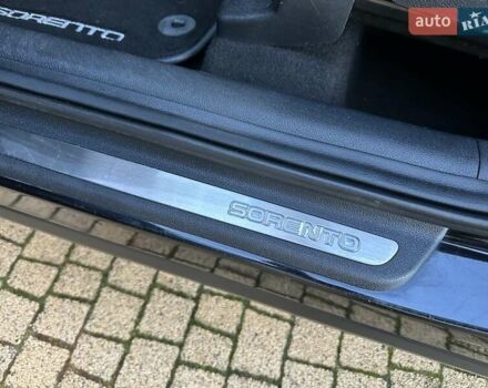 Черный Киа Соренто, объемом двигателя 2.2 л и пробегом 120 тыс. км за 20444 $, фото 96 на Automoto.ua