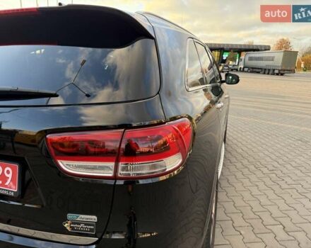 Чорний Кіа Соренто, об'ємом двигуна 2.2 л та пробігом 248 тис. км за 21500 $, фото 5 на Automoto.ua