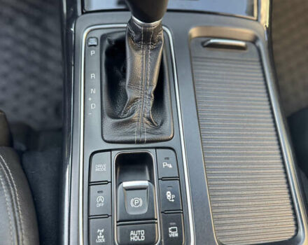 Черный Киа Соренто, объемом двигателя 2.2 л и пробегом 228 тыс. км за 23950 $, фото 48 на Automoto.ua