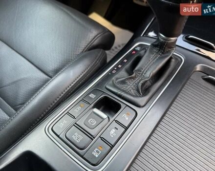 Чорний Кіа Соренто, об'ємом двигуна 2.2 л та пробігом 248 тис. км за 21500 $, фото 28 на Automoto.ua